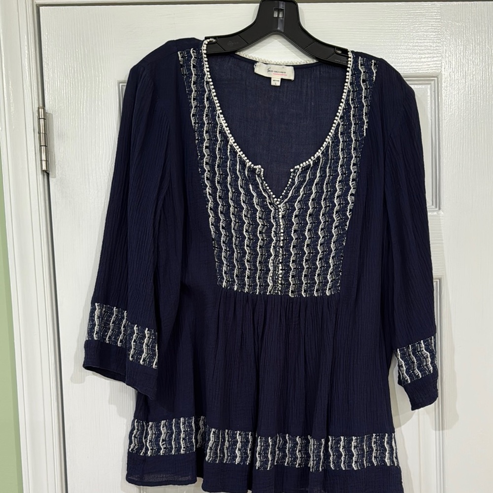 Turo, by Vince Camuto,Women's Navy Blue Embroidered Top, 100% cotton